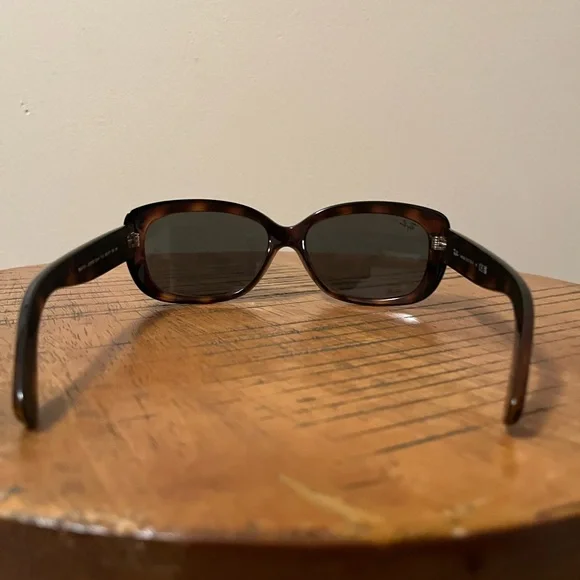 New Ray-Ban Women's Jackie Ohh RB4101 Tortoise Shell Sunglasses - Picture 6 of 10